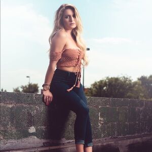 Burnt Orange Crochet Crop‎ Top